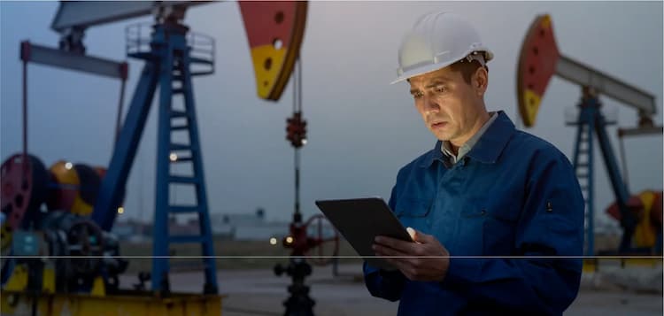 https://dogssitestorage.blob.core.windows.net/assets/blogs/hidden-costs-legacy-oil-gas-asset-management-software-01.webp